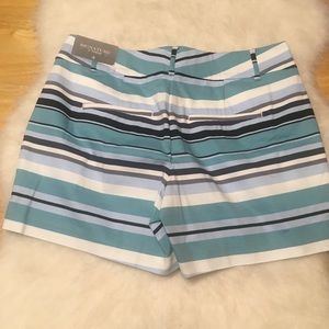 Ann-Taylor Shorts NWT